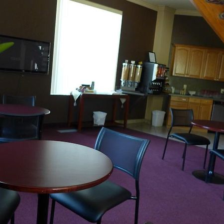 The Bridgeport Inn Fort Mcmurray Zewnętrze zdjęcie