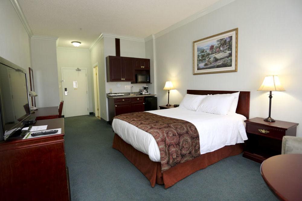 The Bridgeport Inn Fort Mcmurray Zewnętrze zdjęcie